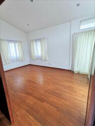 Duchess Avenue (D10), Detached #496306551